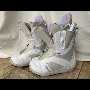 Burton Mint Snowboard boots